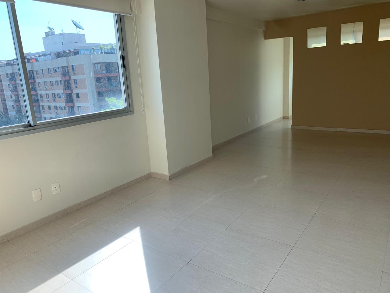 <small>Comercial</small>Freguesia – Jacarepaguá